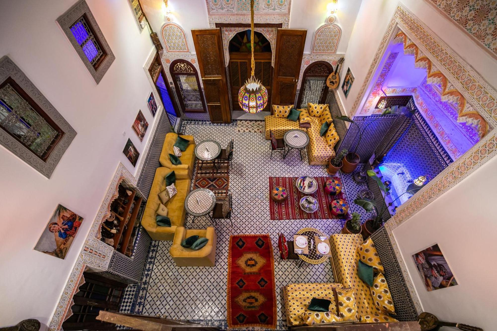 Riad Tarab פס מראה חיצוני תמונה