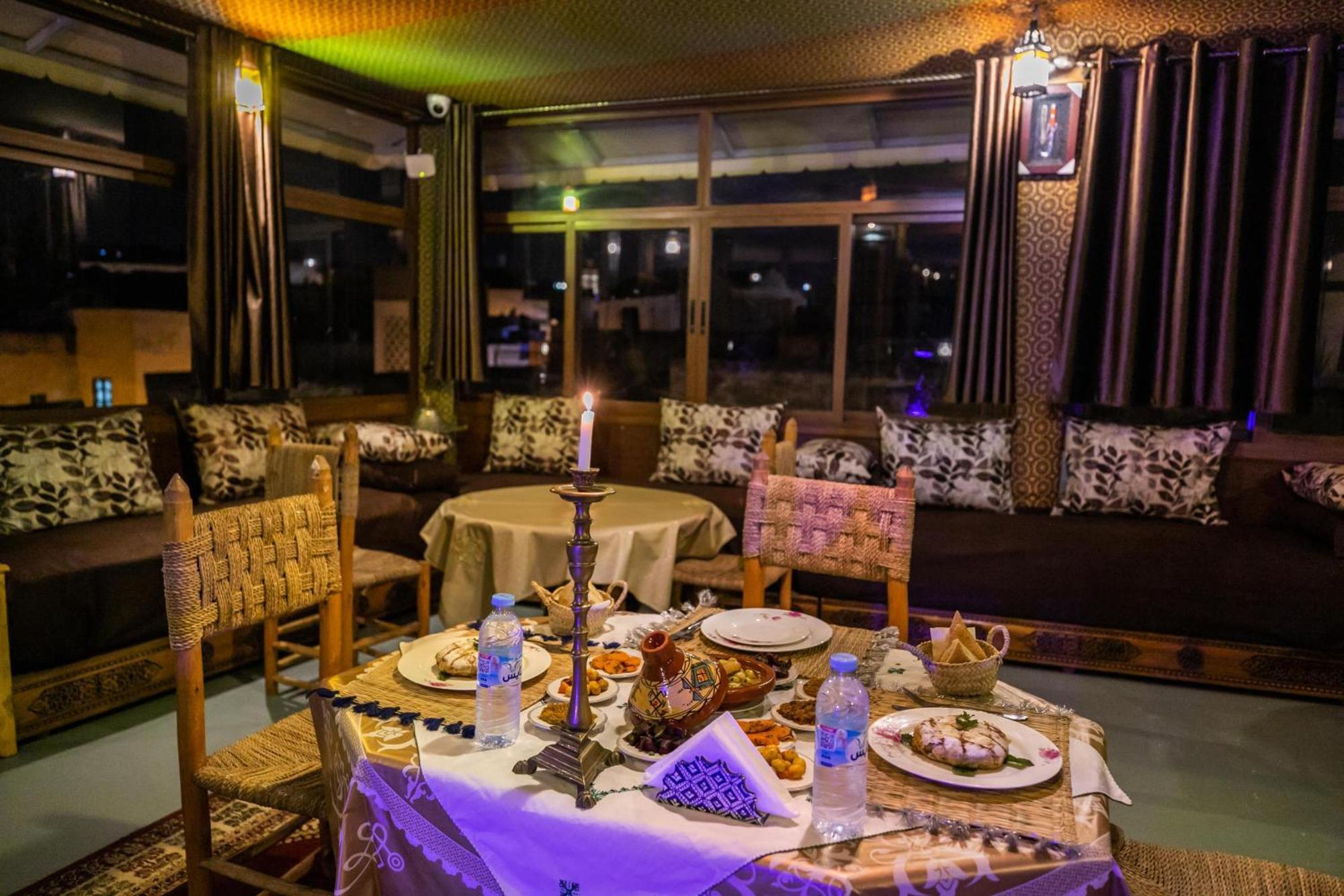 Riad Tarab פס מראה חיצוני תמונה