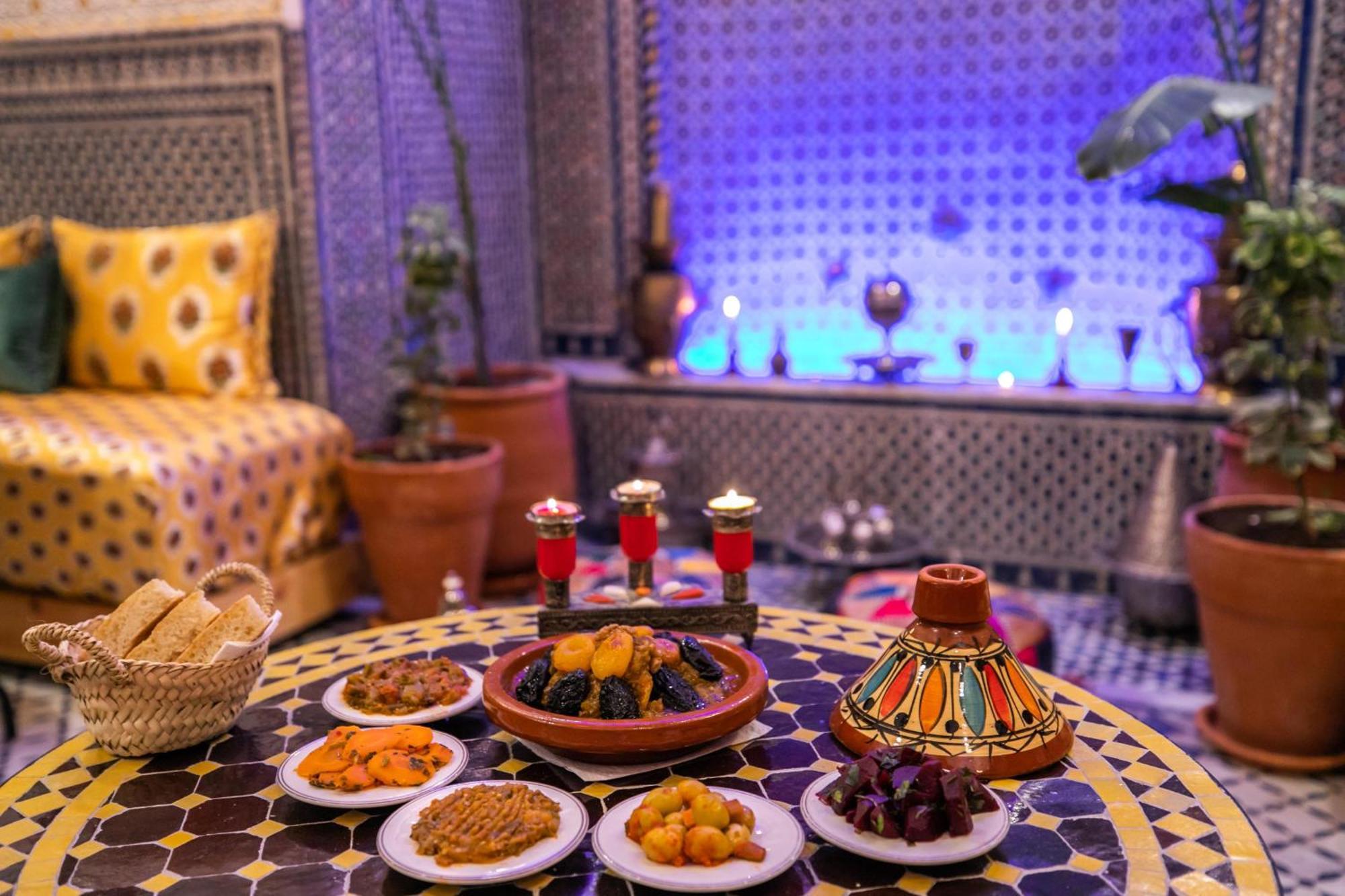 Riad Tarab פס מראה חיצוני תמונה