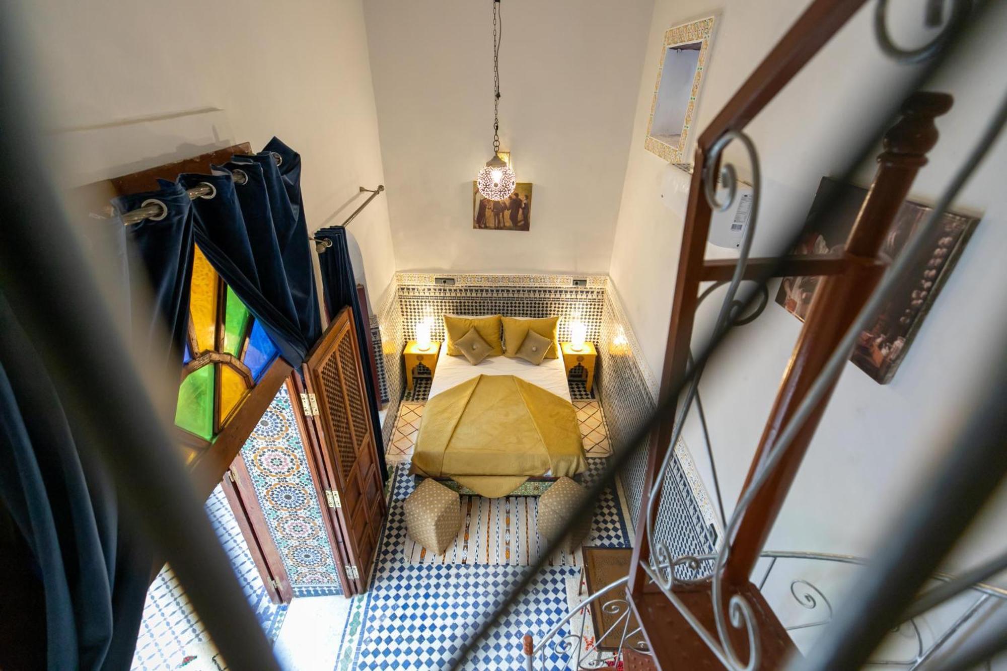 Riad Tarab פס מראה חיצוני תמונה